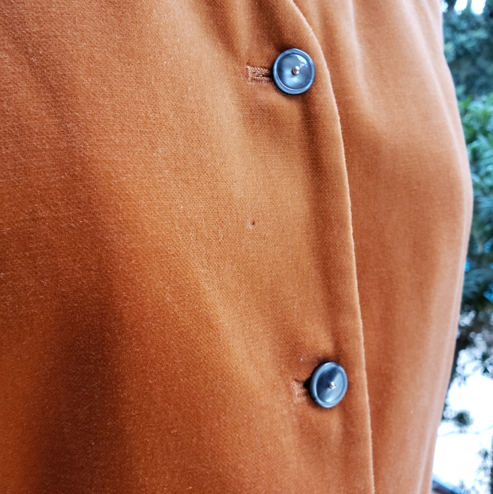 SOLD - Picture 2 of 4